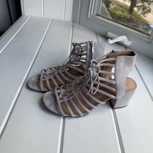 Pour La Victoire - Light Purple Strappy Heels - size 8